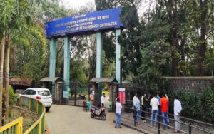 Rajiv Gandhi Zoological Park (Katraj Snake Park) - school picnic place near pune